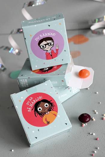 Tablettask - Du räknas! / Du är så härlig!, en produkt från Nya Musik som utvecklar och engagerar människor i alla åldrar.