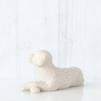 Love my dog (small, lying down) - Willow Tree, en produkt från Nya Musik som utvecklar och engagerar människor i alla åldrar.