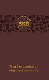 Svenska Kärnbibeln NT+ Konstskinn Brunröd, en produkt från Nya Musik som utvecklar och engagerar människor i alla åldrar.