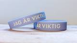 Armband - Silikon - Barn - Jag är viktig, en produkt från Nya Musik som utvecklar och engagerar människor i alla åldrar.