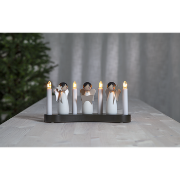 Adventsljusstake - Änglakör, en produkt från Nya Musik som utvecklar och engagerar människor i alla åldrar.