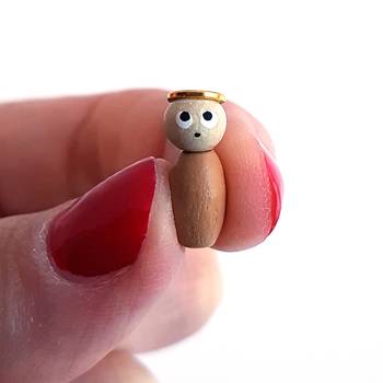 Julkrubba 1 - Gör det själv, en produkt från Nya Musik som utvecklar och engagerar människor i alla åldrar.