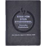 Steg för steg Studiebibel - Svart cabraskinn - Ny utgåva, en produkt från Nya Musik som utvecklar och engagerar människor i alla åldrar.