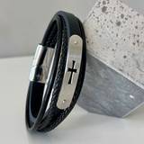Armband – Kors, en produkt från Nya Musik som utvecklar och engagerar människor i alla åldrar.