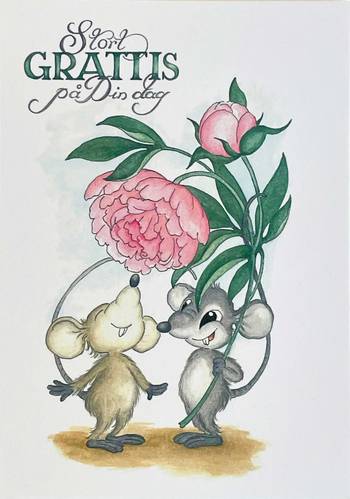 Vykort - Stort grattis på din dag - Möss och pion, en produkt från Nya Musik som utvecklar och engagerar människor i alla åldrar.