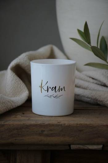 Lykta - Kram - inkl. Gåvoboxx, en produkt från Nya Musik som utvecklar och engagerar människor i alla åldrar.