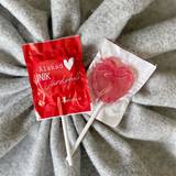 Godisklubba - Hjärta - Jordgubb, en produkt från Nya Musik som utvecklar och engagerar människor i alla åldrar.