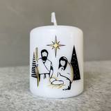 Blockljus – Julkrubba - träd, en produkt från Nya Musik som utvecklar och engagerar människor i alla åldrar.