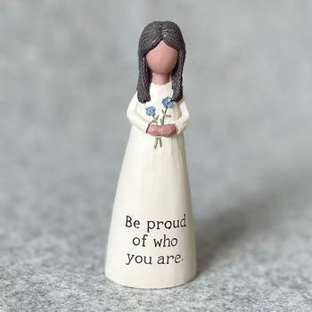 Himlasänd - Flicka - Be proud of who you are, en produkt från Nya Musik som utvecklar och engagerar människor i alla åldrar.