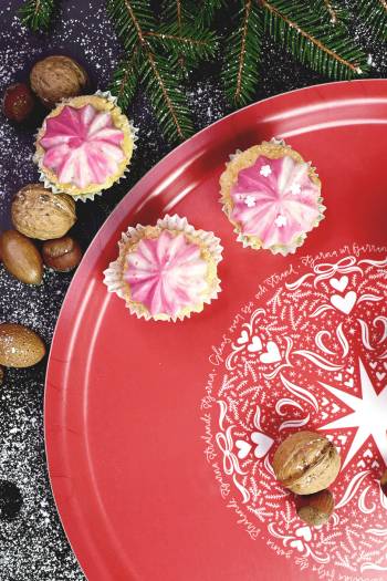 Bricka - Gläns över sjö och strand, en produkt från Nya Musik som utvecklar och engagerar människor i alla åldrar.