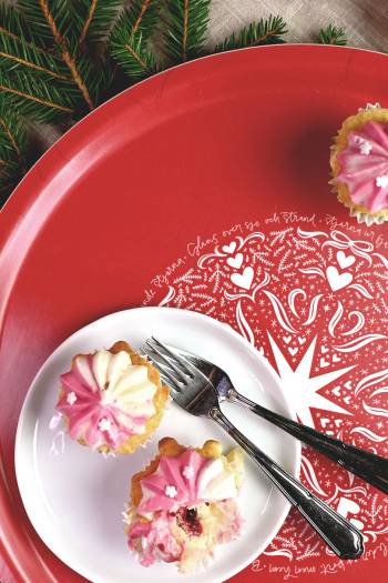 Bricka - Gläns över sjö och strand, en produkt från Nya Musik som utvecklar och engagerar människor i alla åldrar.