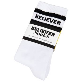 Strumpor – Believer - Storlek 40-43, en produkt från Nya Musik som utvecklar och engagerar människor i alla åldrar.
