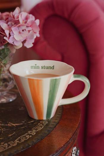 Mugg - Min stund, en produkt från Nya Musik som utvecklar och engagerar människor i alla åldrar.