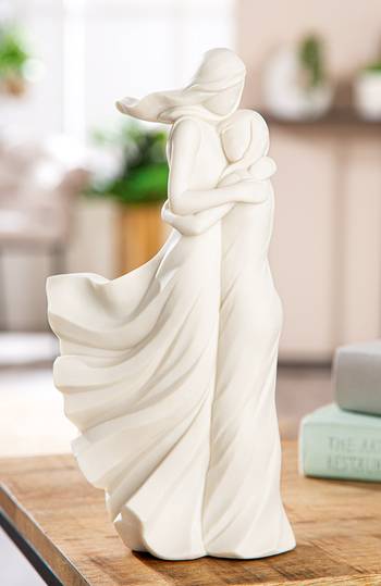 Skulptur – Mor och dotter, en produkt från Nya Musik som utvecklar och engagerar människor i alla åldrar.