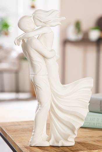 Skulptur – Kärlek som bär, en produkt från Nya Musik som utvecklar och engagerar människor i alla åldrar.