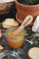 Smörkniv: Välsignad, en produkt från Nya Musik som utvecklar och engagerar människor i alla åldrar.