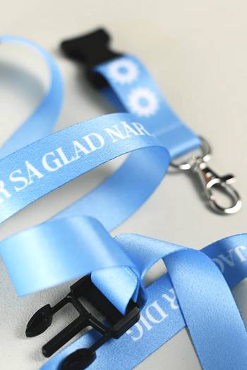 Nyckelband - Jag blir så glad när jag ser dig, en produkt från Nya Musik som utvecklar och engagerar människor i alla åldrar.