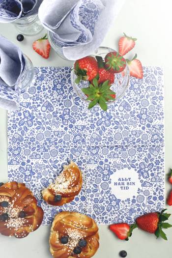 Servetter - Allt har sin tid, en produkt från Nya Musik som utvecklar och engagerar människor i alla åldrar.