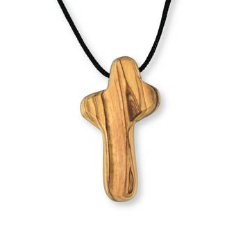 Halsband – Kors - Olivträ, en produkt från Nya Musik som utvecklar och engagerar människor i alla åldrar.