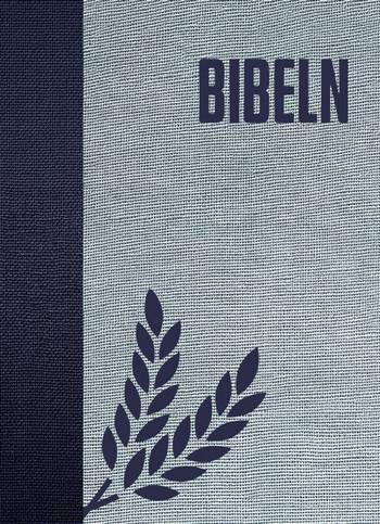 Bibel 2026 slim – blixtlås, en produkt från Nya Musik som utvecklar och engagerar människor i alla åldrar.
