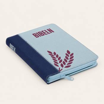 Bibel 2026 (grå/vinröd) - blixtlås, slim, en produkt från Nya Musik som utvecklar och engagerar människor i alla åldrar.