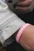 Silikonarmband i tonårsstorlek: Men jag är ju helt fantastisk!, en produkt från Nya Musik som utvecklar och engagerar människor i alla åldrar.
