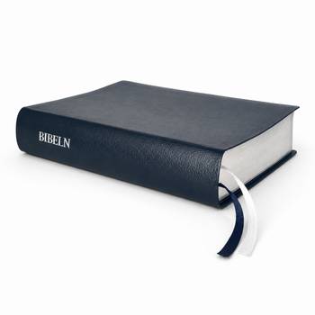 Reformationsbibeln - Helbibel - Mörkblå - Bonded leather, en produkt från Nya Musik som utvecklar och engagerar människor i alla åldrar.
