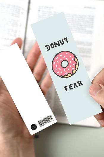 Kort/bokmärke - Donut fear, en produkt från Nya Musik som utvecklar och engagerar människor i alla åldrar.