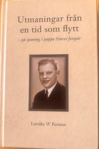 Utmaningar från en tid som flytt: på spaning i pappa Stures fotspår, en produkt från Nya Musik som utvecklar och engagerar människor i alla åldrar.