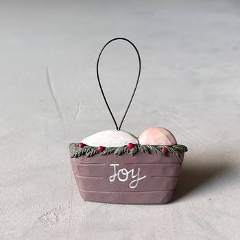 Juldekoration – Julkrubba, Joy, en produkt från Nya Musik som utvecklar och engagerar människor i alla åldrar.