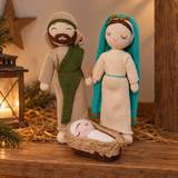 Handvirkade krubbfigurer - Josef, Maria och Jesusbarnet, en produkt från Nya Musik som utvecklar och engagerar människor i alla åldrar.