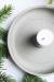 Ljusstake - Nu tändas tusen juleljus - Grön, en produkt från Nya Musik som utvecklar och engagerar människor i alla åldrar.