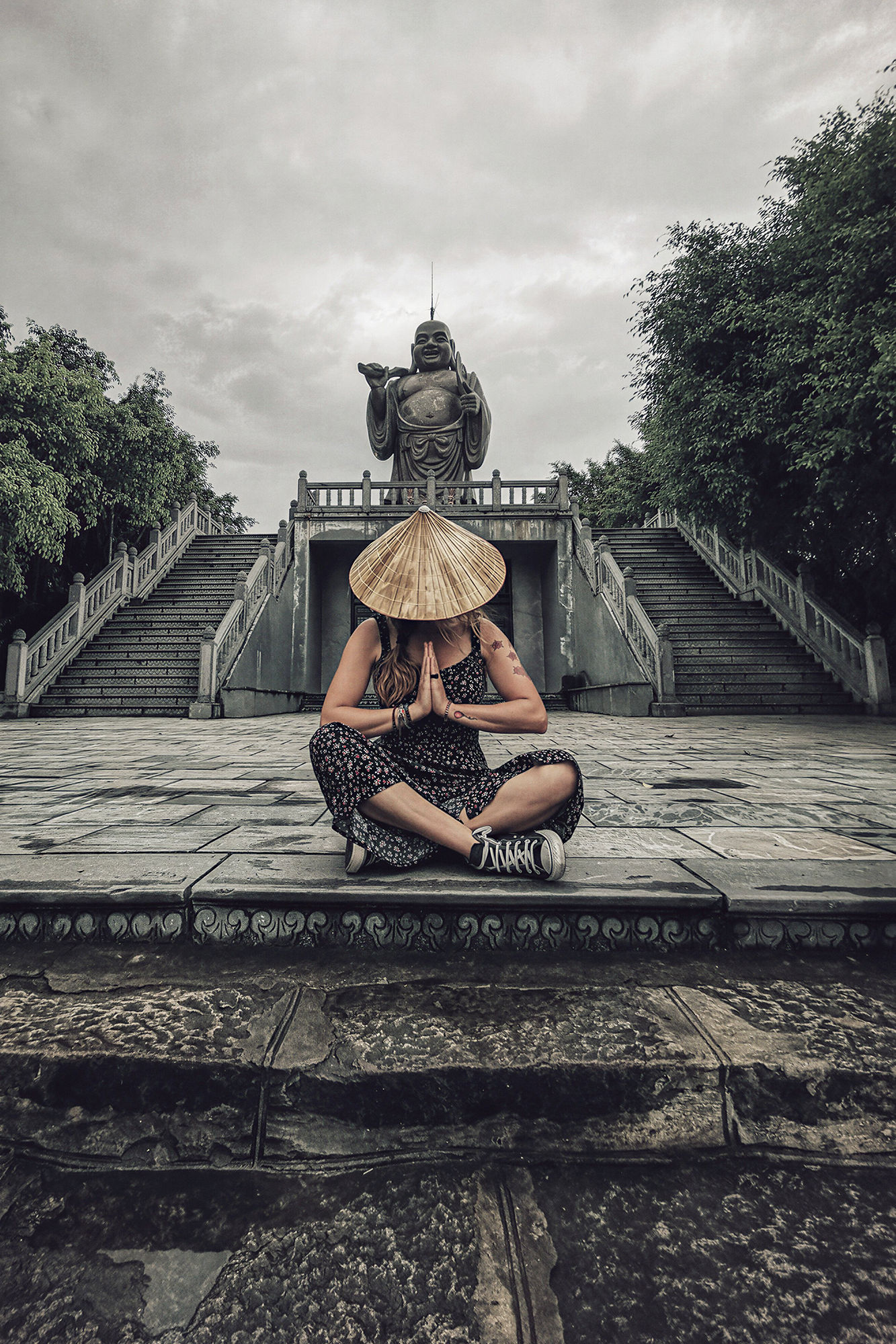 She Down Buddha