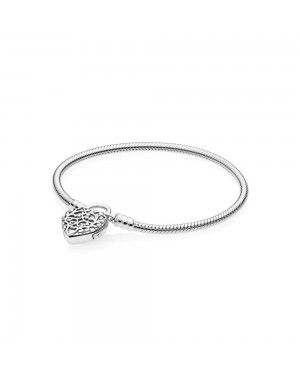 Pandora Moments Smooth Regal Heart Padlock Clasp Bracelet 597602