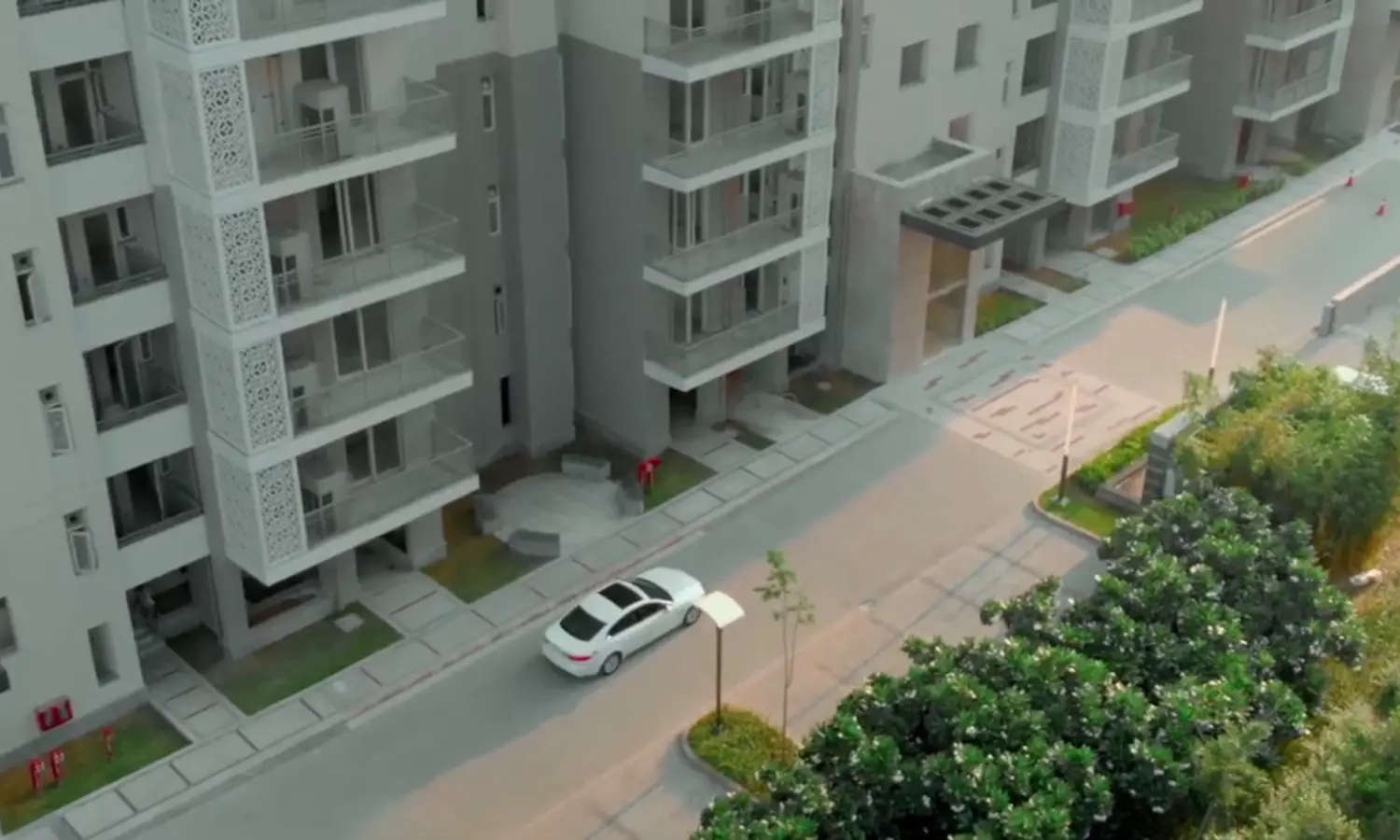 DLF The Ultima
