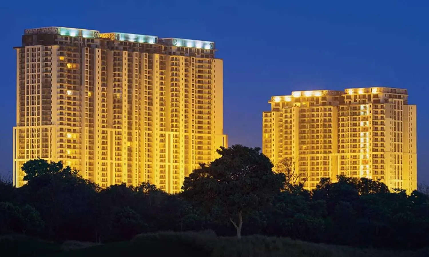 DLF The Crest