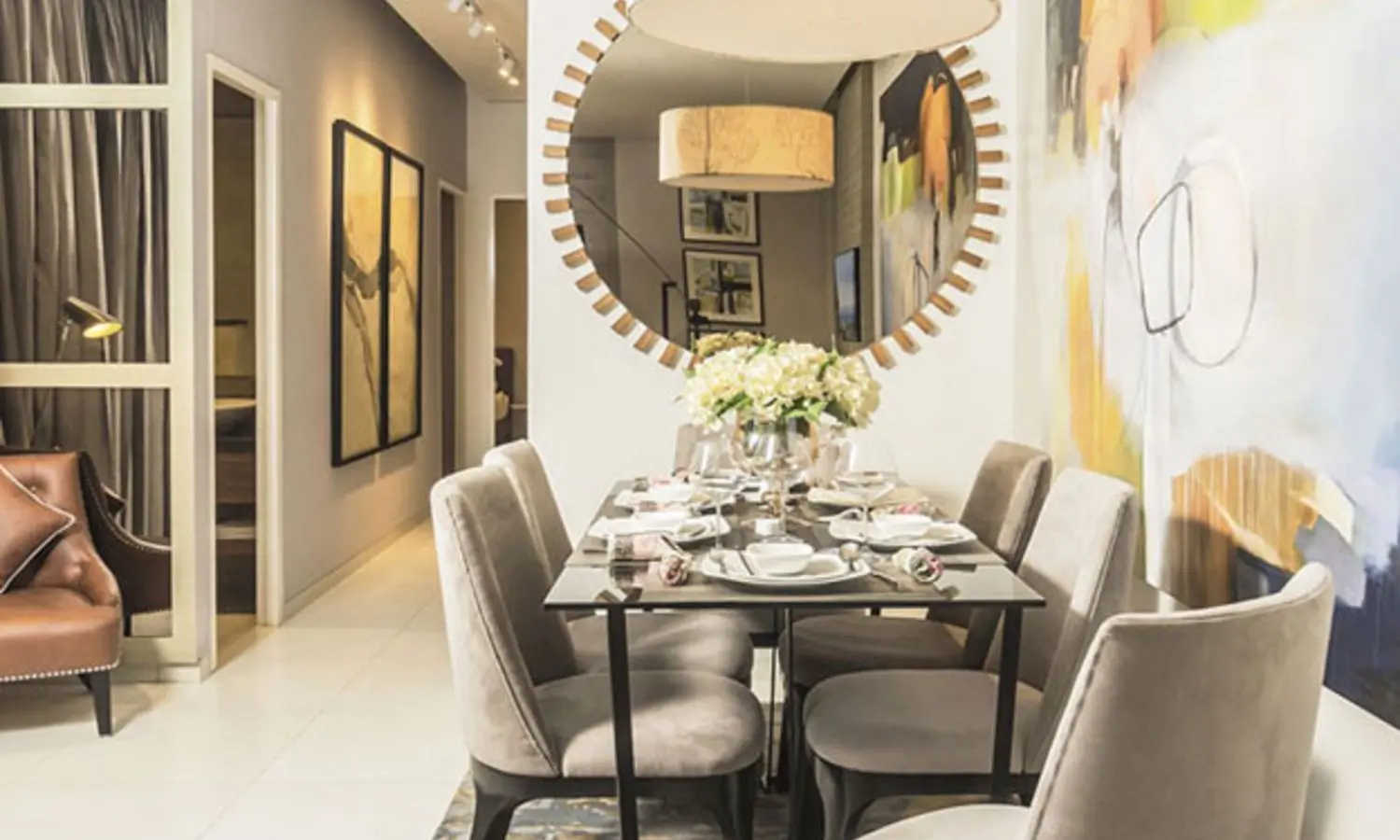 Supertech Hilltown Sector 2 Gurgaon - Dining Area