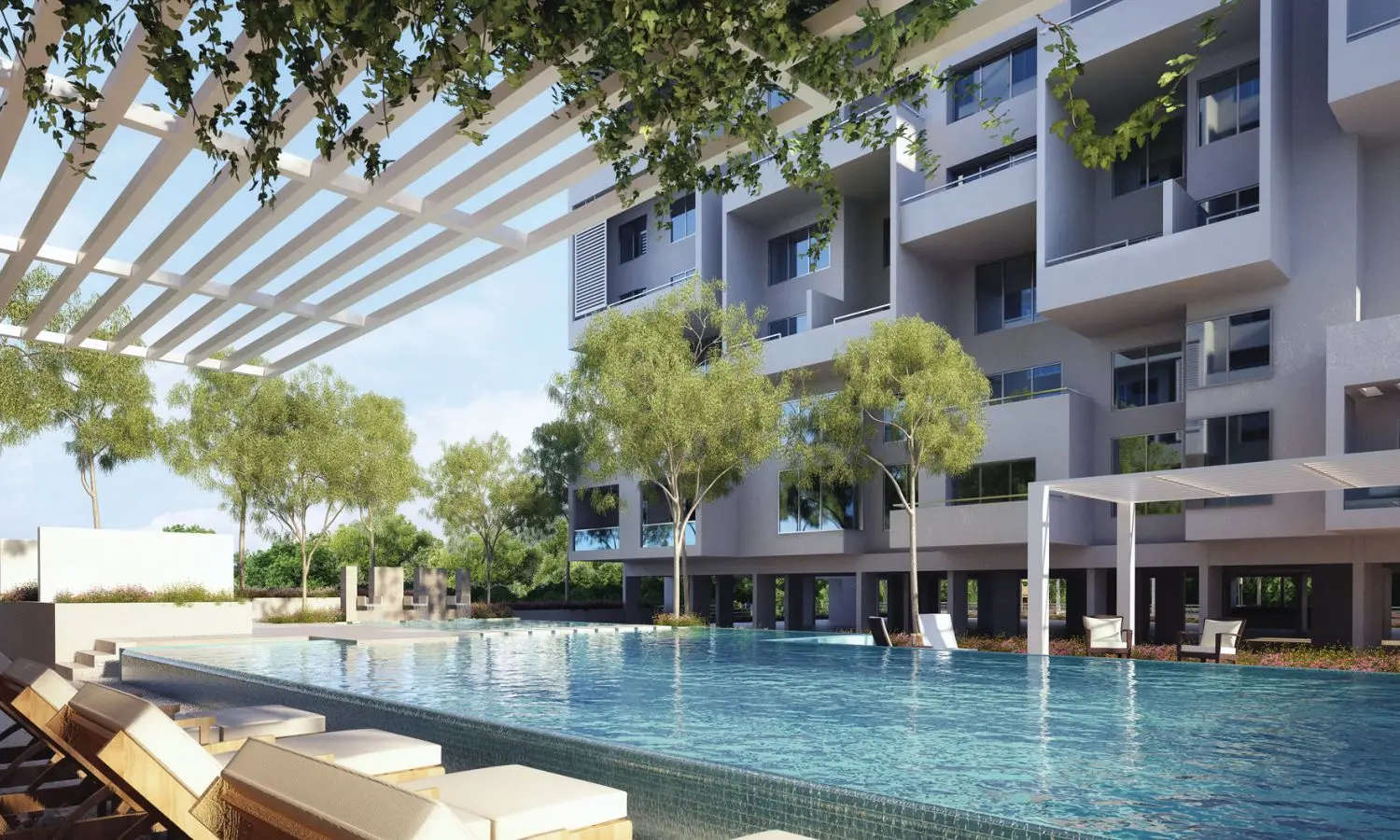 Swimming pool