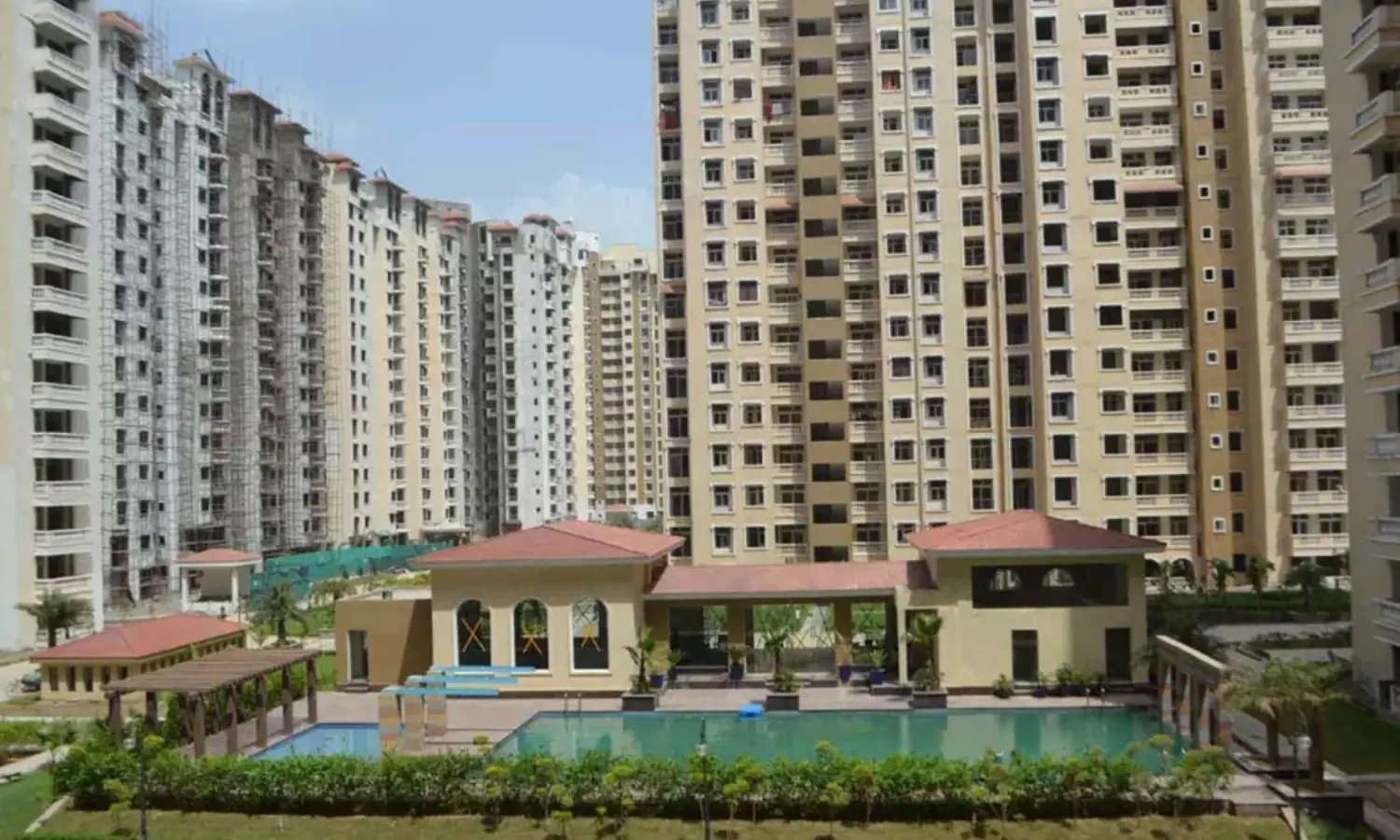 Amrapali Silicon City