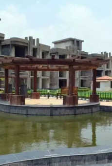Amrapali Titanium