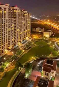 DLF Town Heights
