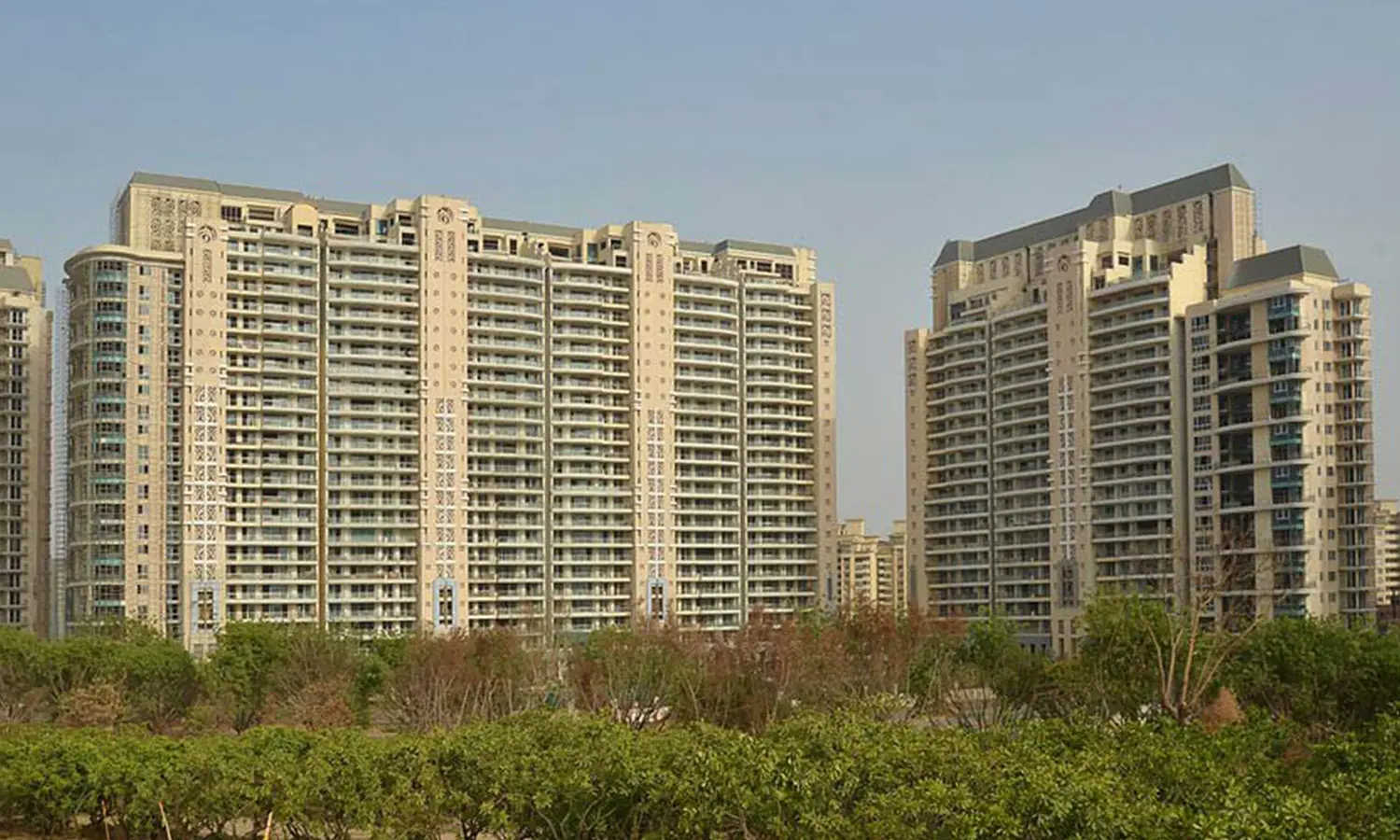 DLF Magnolias Sector 42 - Elevation 4