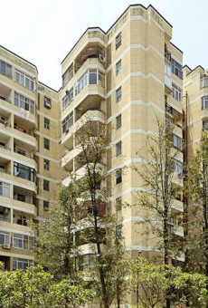 DLF Silver Oaks