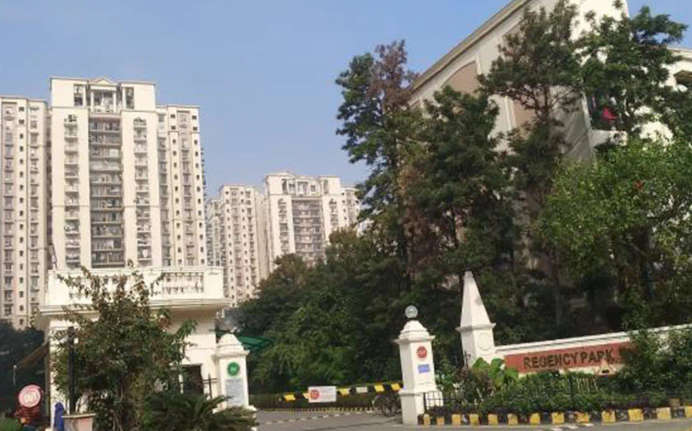 DLF Regency Park Sector 43 Gurgaon