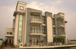 ansal-api zinnia gardens villas