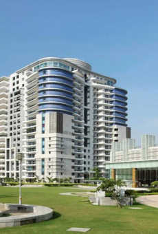 DLF Pinnacle