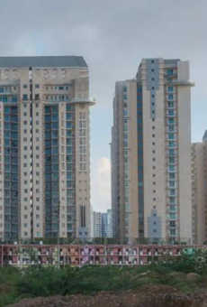 DLF The Aralias