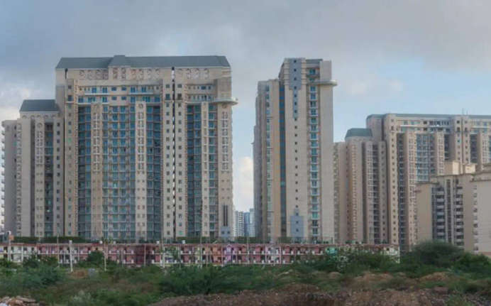 DLF The Aralias Sector 42 Gurgaon