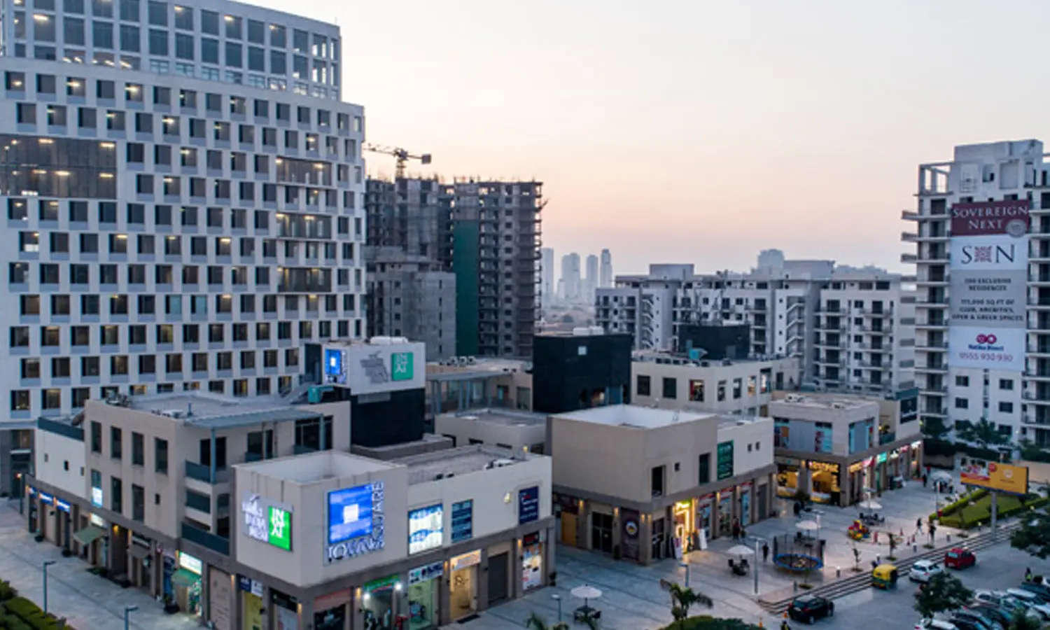 Vatika Town Square