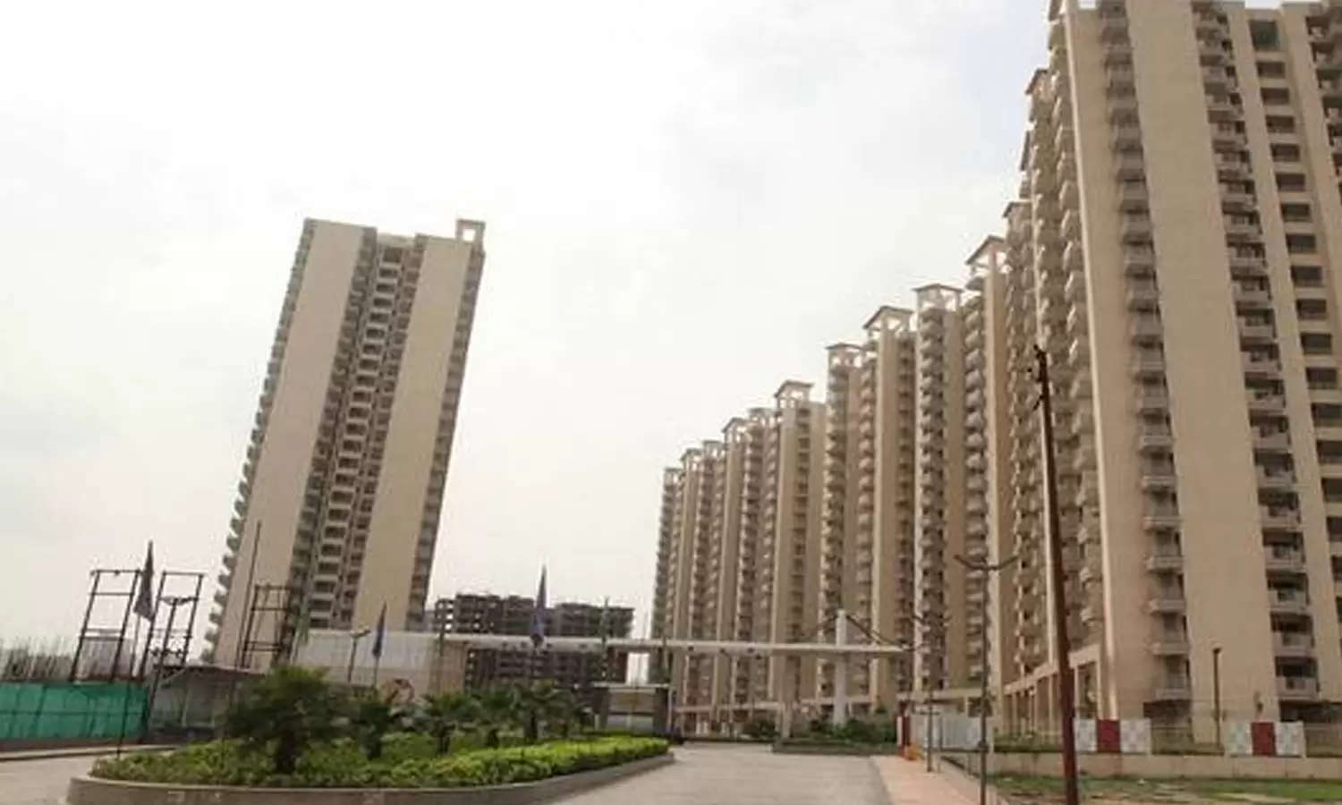 Gaur Sportswood